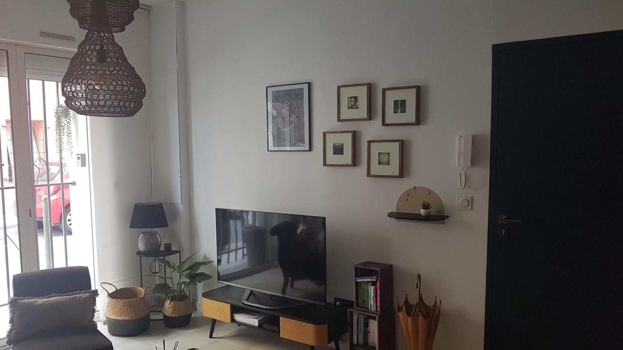 Le J&J Appartement Spacieux Climatise En Centre Ville Sete Ngoại thất bức ảnh